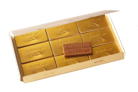 Bespoke-Chocolate-Box-Of-9_Coca-Cola