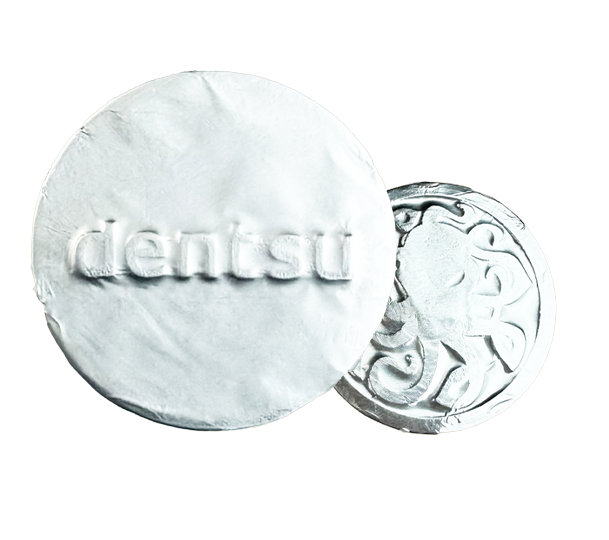 Handgewickelter Taler, silberne Folie